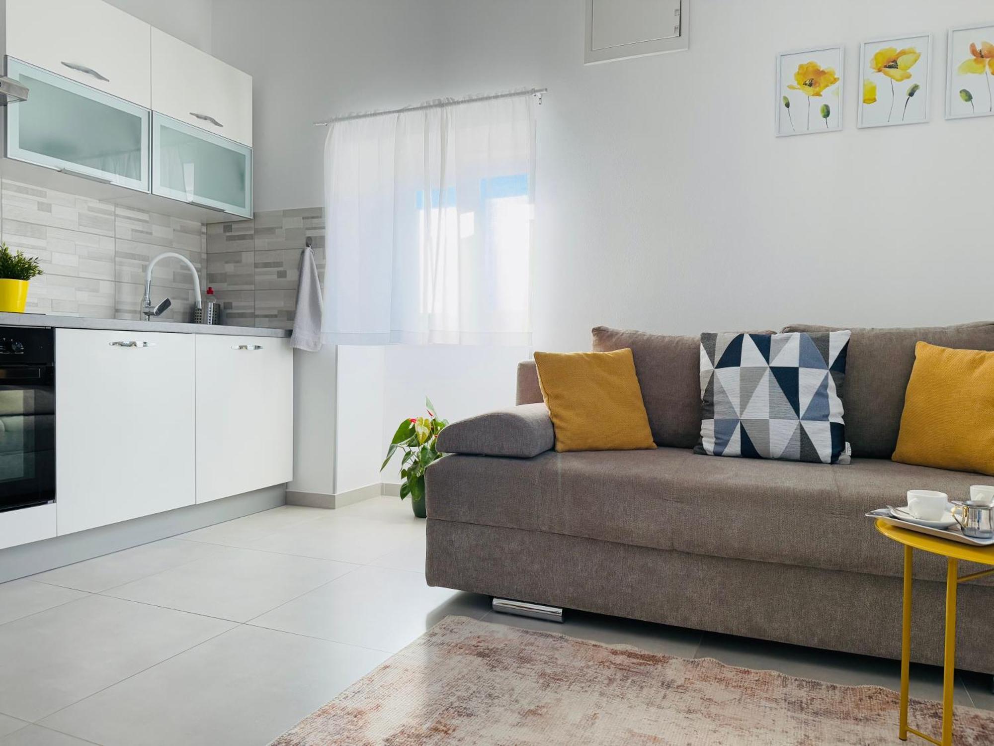 Apartment Erika - For 2 Near The Beach PUY Eksteriør bilde