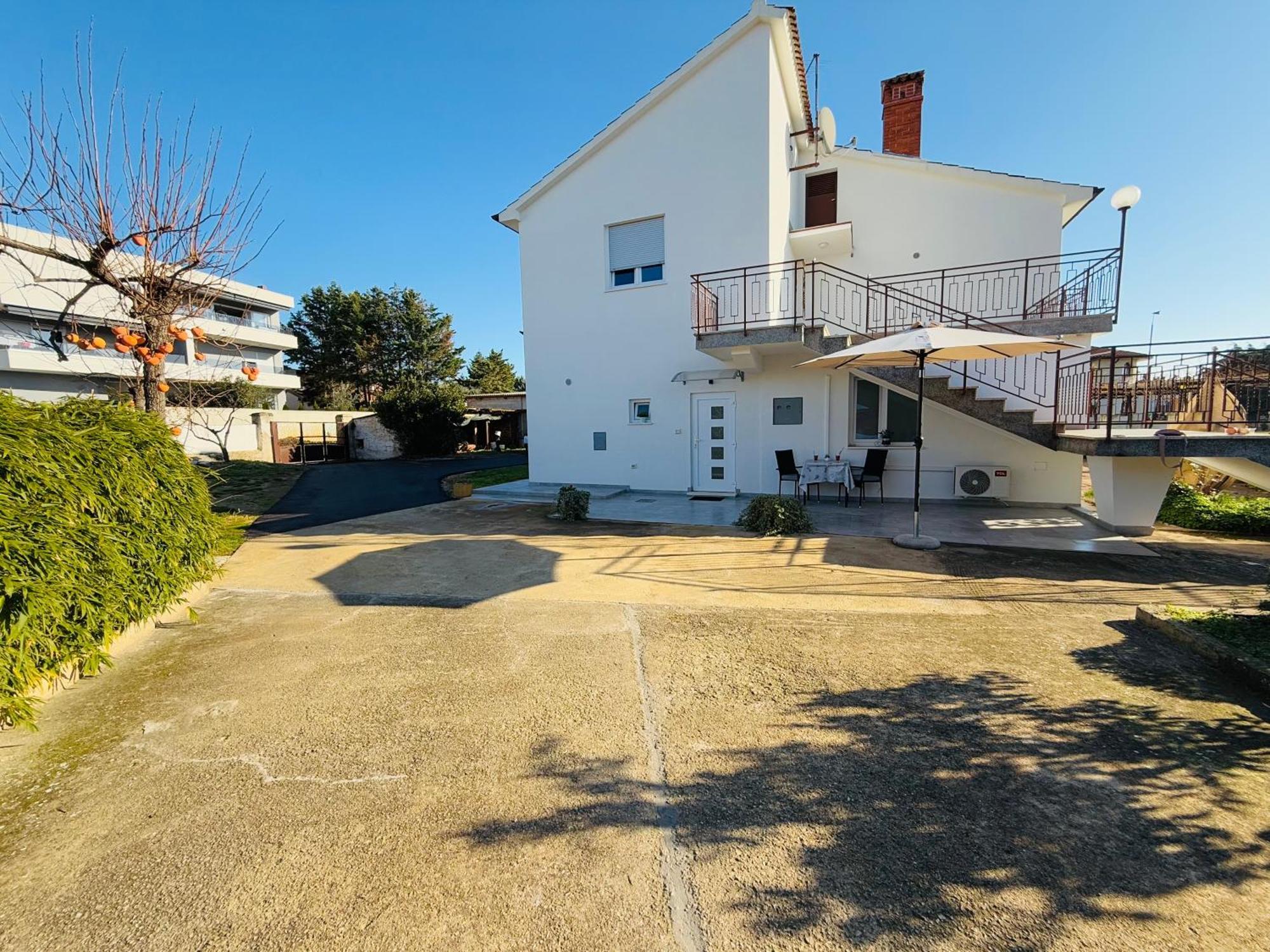Apartment Erika - For 2 Near The Beach PUY Eksteriør bilde